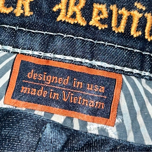 Rock Revival 26 Western Embroidered Betty Dark Wash Easy Bootcut Jeans - Picture 12 of 16